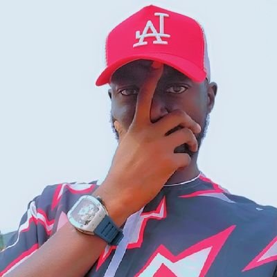 Speak_Life boy || Camera lover || mobile photographer || Colorist || ❤❤Manchester United Fan ❤❤