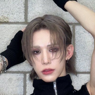 gimchunkim11's profile picture. 방금 우무티에게 입덕