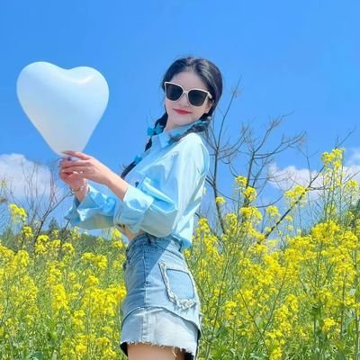 一个平凡的中国人,目睹反贼殖人“1450”的猖狂,被逼无奈转“小粉红”。心怀热爱向中华,满腔热血为复兴;炽热之情照四方,誓与民族共荣光。
An ordinary Chinese. Love China deeply and hope to achieve great rejuvenation with China.