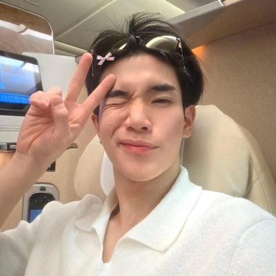 firstrachanan's profile picture. 𑣲 🍎 ɢᴇᴍɪɴɪғᴏᴜʀᴛʜ ᴘᴏɴᴅᴘʜᴜᴡɪɴ ᴊɪᴍᴍʏsᴇᴀ sᴇᴀᴋᴇᴇɴ ᴋᴇɴᴘᴀɴʟ ⸝⸝ 🏄🏻‍♀️ ᯓ 🪐 @jeffsatur ⸝⸝ 🐈‍⬛  🗯️ เช็คเครดิตได้ที่ (FB) : Rachanan