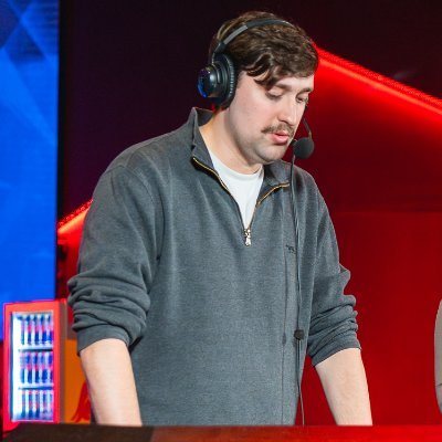 Australian Freelance Esports Caster CS2, Valorant, Overwatch, R6 etc. | Content Creator for @FURY_Global | Contact: hazdaddyslim@gmail.com