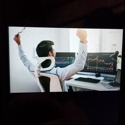 FOREX_12S's profile picture. https://t.co/V2uVQAvWvI