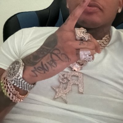 Big Money R3π Profile