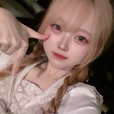 きみに届くように歌います Live11/16,12/28🎟┊︎会えるﾄｺ🤍▶︎ @Akiba_tazigen┊︎お酒と歌とゲームとお話がだいすきです♡┊︎変身後▶︎ @87moRiSoNe