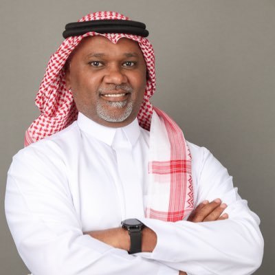 اكثر من 25 سنة خبرة في العلاقات العامة والإعلام، عملت في مختلف القطاعات. الإعلام المرئي، والمسموع، والمقروء.