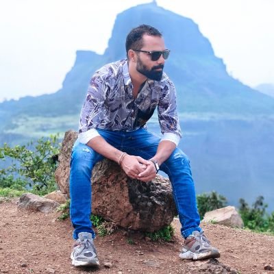 अच्छे बनकर तब तक रहो जब तक बात तुम तक है, . जब बात देश-धर्म पर आ जाए, तो बुरा बनने में कोई बुराई नही!
(मेवाड़ी)
