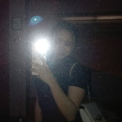 reginaparayno's profile picture. 