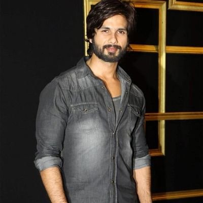 Mohamma43282047's profile picture. Kya bolti public