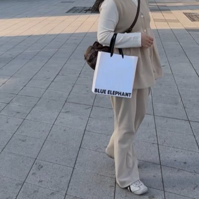 人事←HRtech人事←大手人材会社法人営業←大手自動車SE /MBTI:ENFJ🕊️|美味しいものを食べること・旅行・サウナ|色んな方と交流したいのでフォローお待ちしております! 面談希望はDMにてお待ちしております〜!