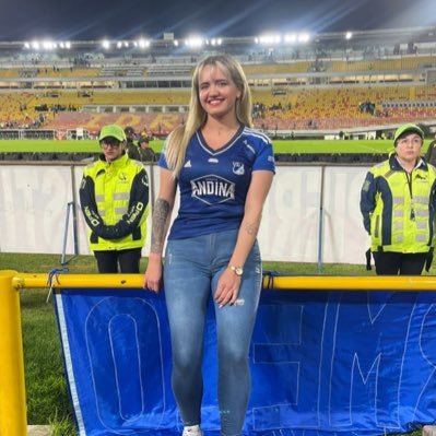Prof. en Comercio Internacional. 💙Siempre Millonarios🤍Tiempo de filosofar⚔️