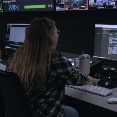 they/them ✩ 23 ✩ freelance broadcast producer/technical director ✩ psyduck enthusiast ✩ @jwsureshotZz 🩷