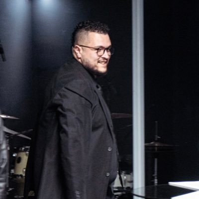 Técnico em raquetes e encordoador
Amante de Musica
Criador de conteúdo