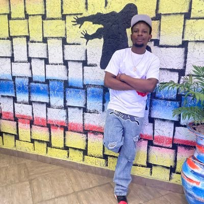 AM BIGGER DAN PAY ME‼️ AN ARTISTE🎙️/SONG WRITER🎹🎧/PREFORMING ARTISTE🎼🎤