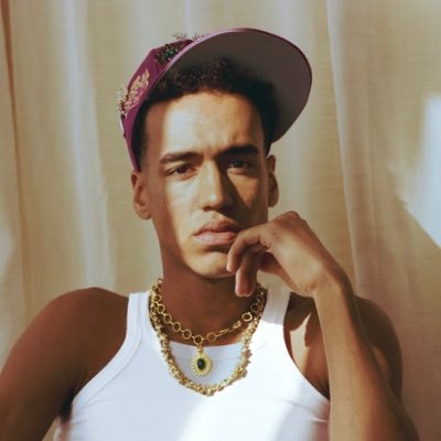 WizTheMc Profile