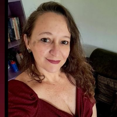 Porque metade de mim é amor, e a outra metade tbm✨️❣️⚘️🍷☕️🌺🌻🌿
Amo gatos, café ☕️ chocolate 🍫 e gente bem humorada ✨️🫠
🚫Não sigo perfil com Pornografia 🚫