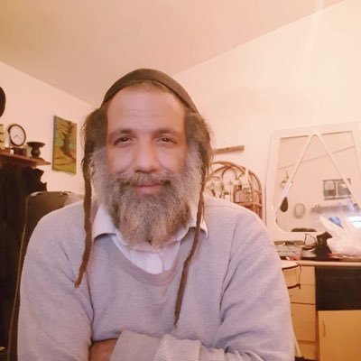 yl20977492's profile picture. אני, אבות אבותיי ואבות אבותיי נתגדלו כאן. אך אתה איך באת לכאן, כי לכאן לא יבוא כלל אדם מן הישוב