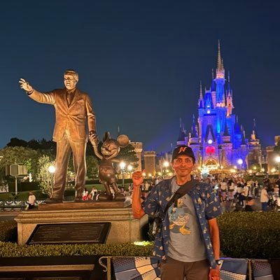 Tony “Open a Pokémon Pack Every Dang Day” Bermudezさんのプロフィール画像