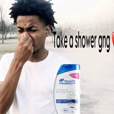 ari_theepik's profile picture. balls