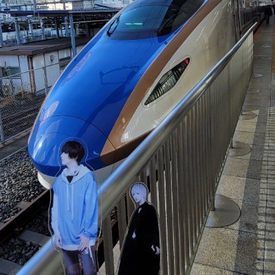 05|東京|︎🤍︎@uni_mafumafu様,💙@soraruru様が特に好きです|︎︎👍一緒に推し活できる人|果てしない闇の向こう. |飲みなどの日常多数