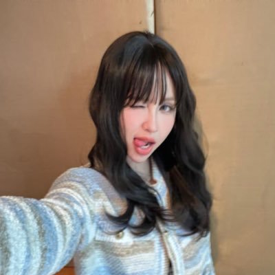 4EVE・* @Hannahrsb ❥ 🌹🐰🌻☀️🍌🍑🦖 ahyeon lisa peemwasu ingkho chokun krmjtc daou hongshi pun