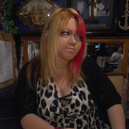 himitukichi_000's profile picture. 多趣味なGAL🌺￤ピアス、V系、Disney、ハリポタ、サンリオ￤自動車エンジニア🏎️