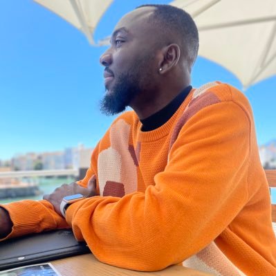 BraimohCourage's profile picture. #MCFC a proud supporter since 016