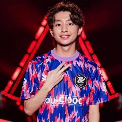 LoWak__'s profile picture. 