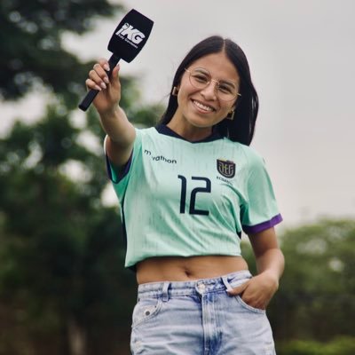 Futura Periodista 📹🎙 @futbolfemeninoec. Universidad Laica Vicente Rocafuerte Ex deportista ⚽️ in: Katy_gavilanes