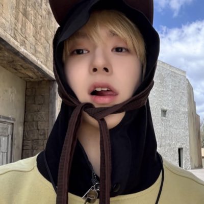 smheeseungx's profile picture. ⁎̶̶𓎭ˑ̳𖠵╸˚𓈒＊📹、˚𓈒 ✦🗨 𓈒 ᱸ ᚐᚇ𓊪̶͙╸˚𓈒 no.1 @holicxian🩶𖠵͙╸˚𓈒 team ᚐˑ̶͙、˚𓈒 민🕷️지 𓈒˚╺ߪ𓊪̶⁎̶̶ ˚𓈒＊🕳️0⟢ 𓈒˚ ᚐˑ̳˳ ❶╸˚𓈒 𐄉 ˼
