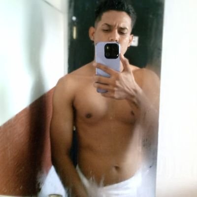 yourlordAbdiel's profile picture. Welcome to my world. To your world, where you belong🛐💸