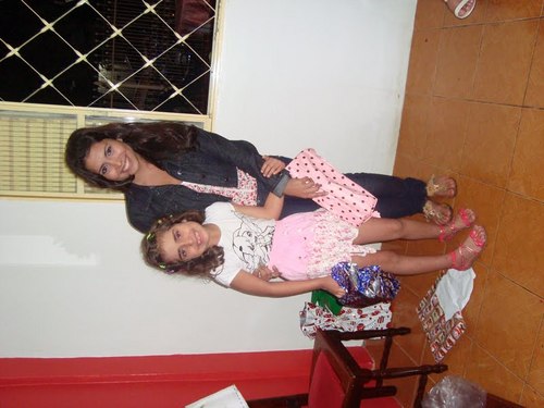 Eu amo mui to elas // @_oneuser e a @ju_plein s2'
