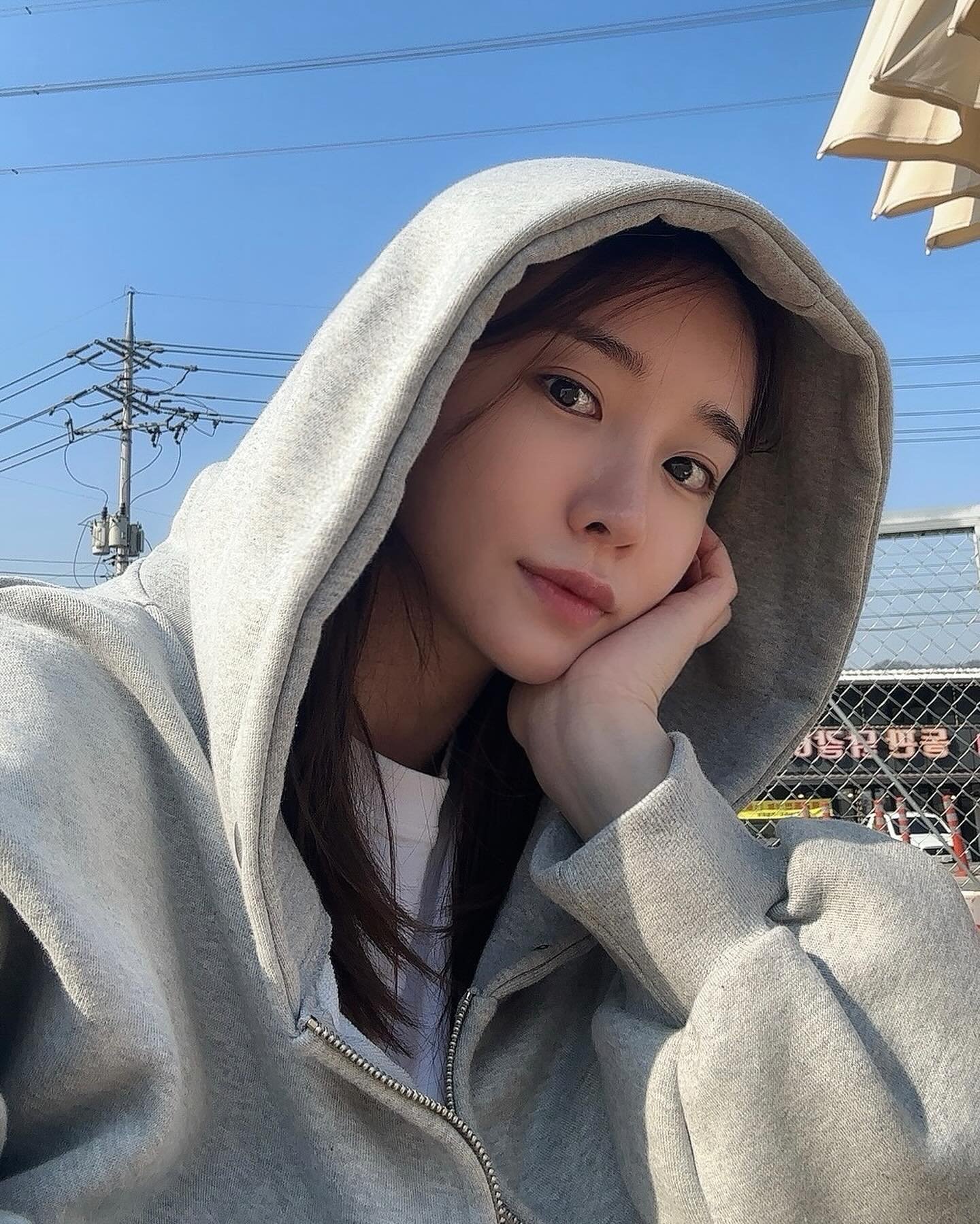 Oumiukar820081's profile picture. 