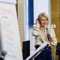 Laura (@coachlaura442) Twitter profile photo