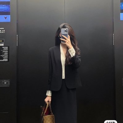 Tiffany_Hola's profile picture. 