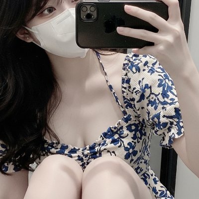22歳/155cm/Dカップ
たばこは気分で吸うよ。
https://t.co/k5dC9EJxrH
🔞裏垢→ @lemon69juice