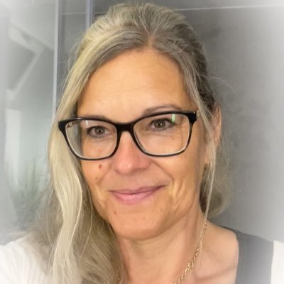 Elisa Suter 🧭 Profile