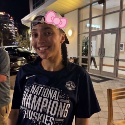 taylorlovesball's profile picture. I love women’s basketball #uconn #seattlestorm #minnesotalynx #breeze #jujuwatkins #azzifudd #gabbywilliams #marinejohannes #paigebueckers #nikamuhl🐾🌩️