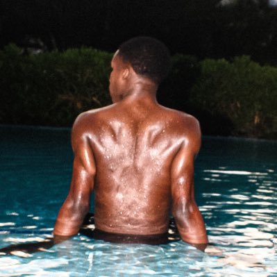 maswlrd's profile picture. 📸