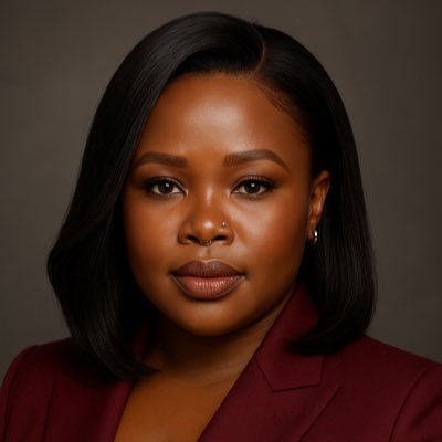 Qualified 🇿🇦👩🏽🏫 : English, IsiZulu and CAT | Journalism, Media and Cultural studies triple graduate living in 🇰🇷