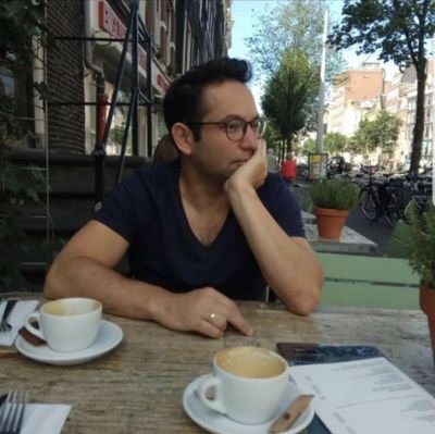 misheumasheu's profile picture. משפט, מסחר וכלכלה, FWMK, חובב סיפורים, עוקב נסתר של פיד צהוב, ים ושקט.