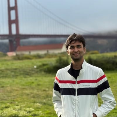 smitvas51's profile picture. 
