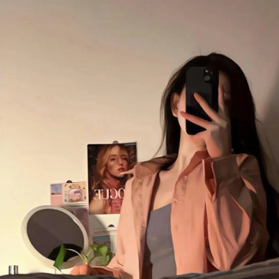 baeza1323's profile picture. From investment strategy to interior harmony, I find beauty in structure and soul in simplicity.🚫fraud🚫pornography