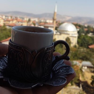 ___minel__'s profile picture. 6.3lük bir Yiğidin, 6.3lük Yâri. 3 Kuzunun annesi. 🌿🌸 Cevâhir kadrini cevher-fürûşân olmayan bilmez Perîşânım bugün cânâ perîşân olmayan bilmez...💫