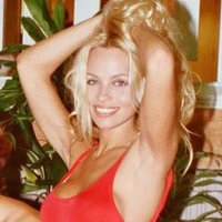 Crystal Coorswater (@wh0resruzz) 's Twitter Profile