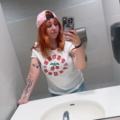 @MomokaRage