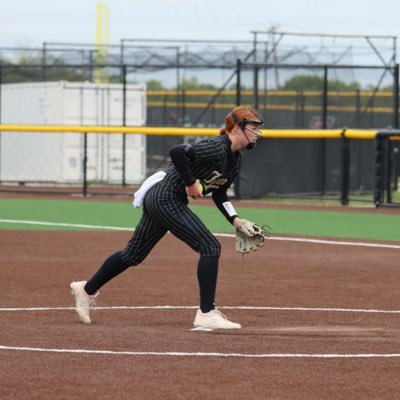 Taryn Minzenmayer Profile