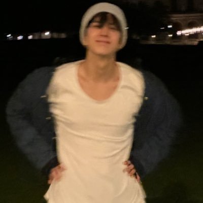 yulianaxh's profile picture. ☁️