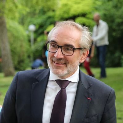Maire @StGermainLaye / 1er VP @CA_SGBS78 / Conseiller dptal @Les_Yvelines / Porte-Parole @HorizonsLeParti / Avocat aux barreaux de Paris et New-York @cpcavocats