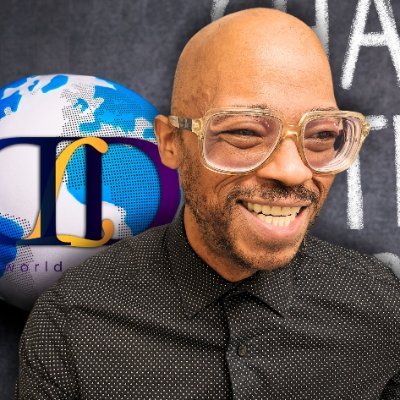 Darante' LaMar is a people-centric progressive who promotes critical thinking and the critical exploration of our capacities, experiences, and ideologies as an