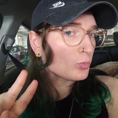 Down to earth 5'7 Pansexual Transwoman 🏳️⚧️
18+ MDNI
🌶Spicy content in link🌶
https://t.co/36Tse9wxRi